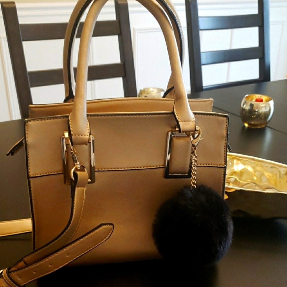 Gold Purse  👜